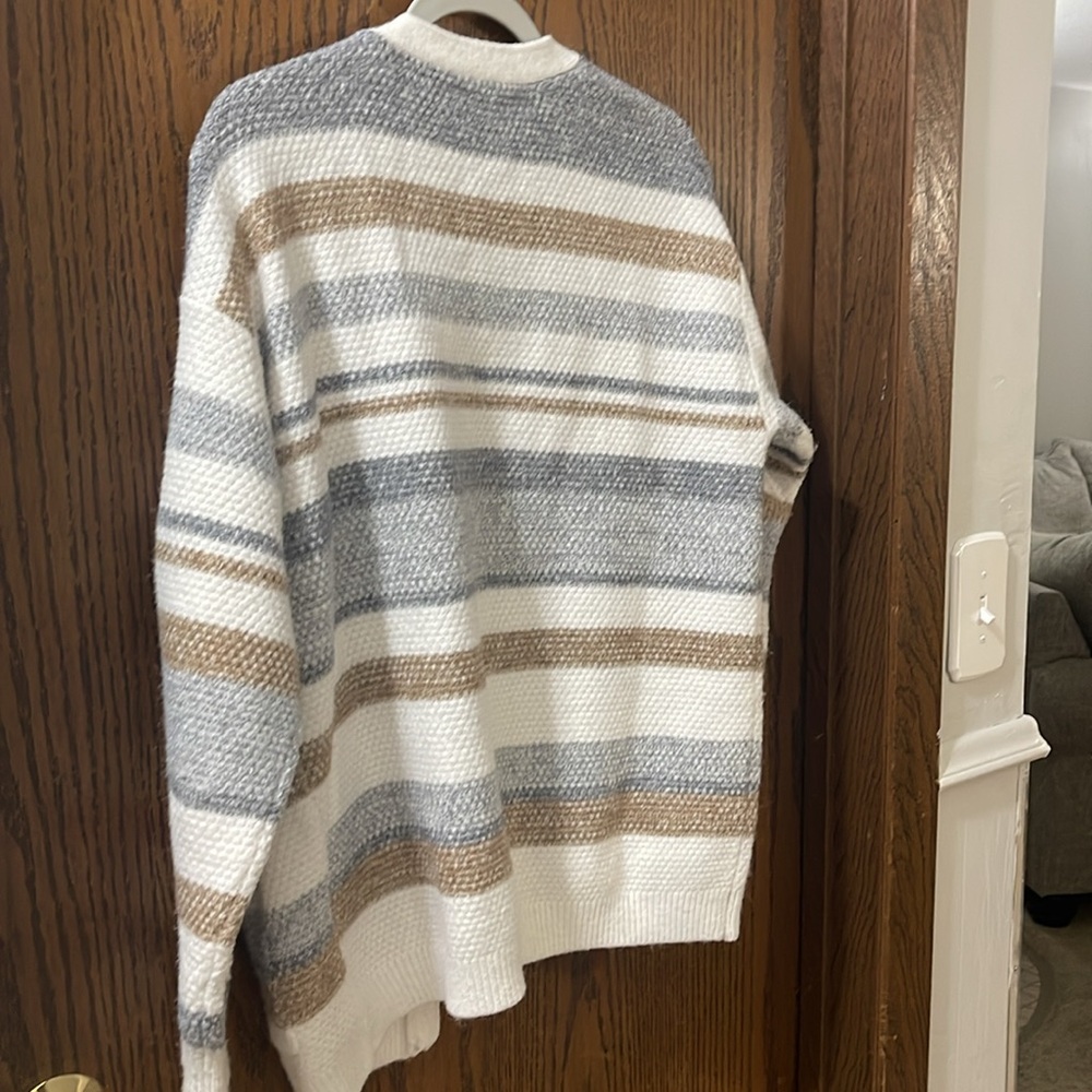 Cardigan with Pockets - Picture 3 of 6